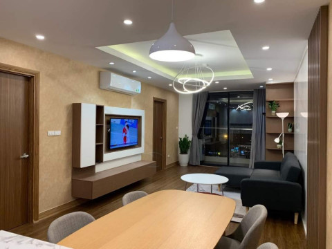 Cho thuê căn hộ 2 ngủ tòa Center Point-110 Cầu Giấy,full nội thất,giá 15 triệu-Lh 0985384919